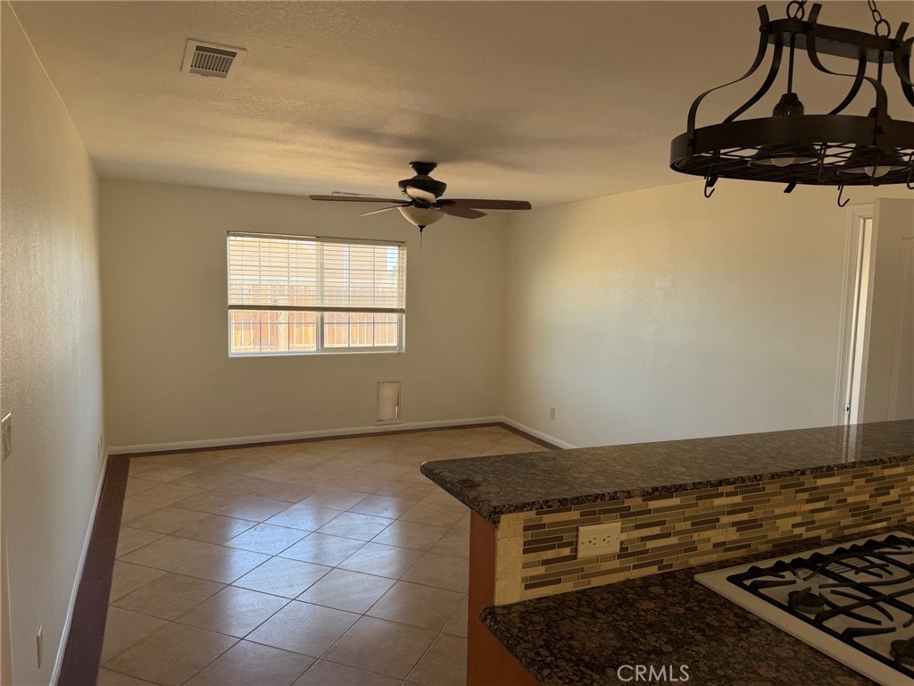 11761 Jamacha Property Photo 6