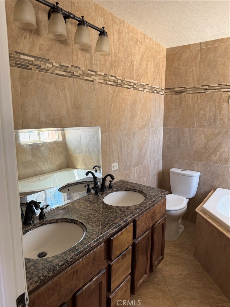 11761 Jamacha Property Photo 11