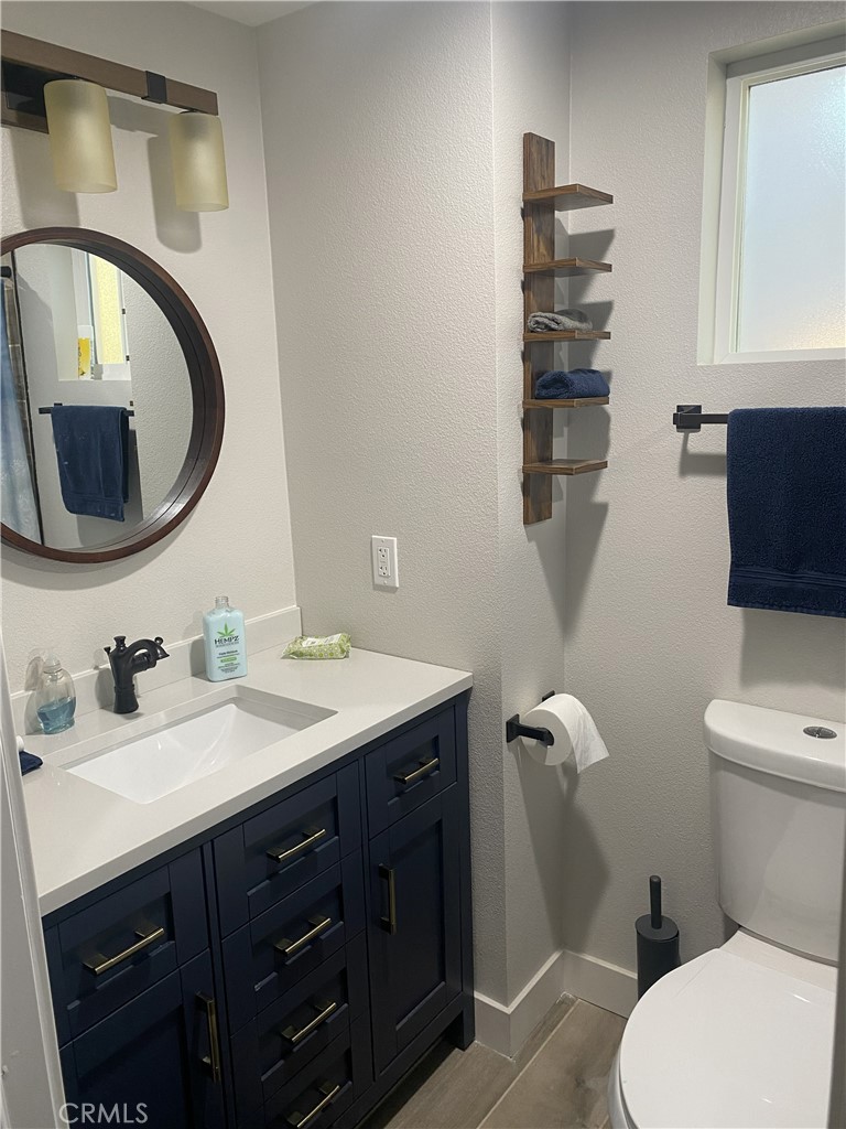3842 Hillside Property Photo 16