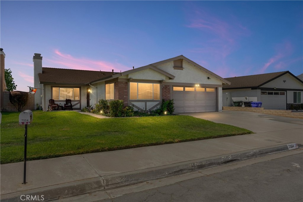 7554 Willow Way Property Photo 1