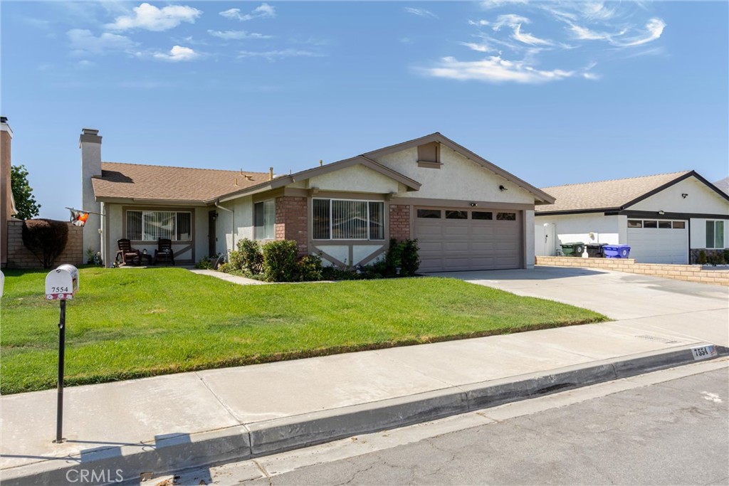 7554 Willow Way Property Photo 2