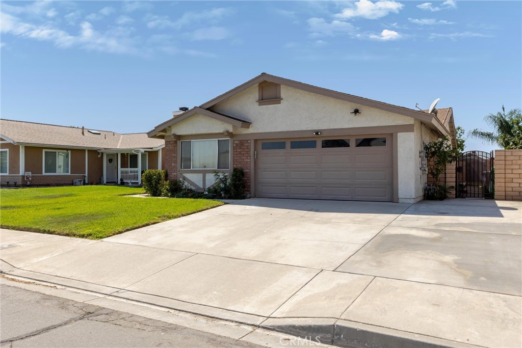 7554 Willow Way Property Photo 3