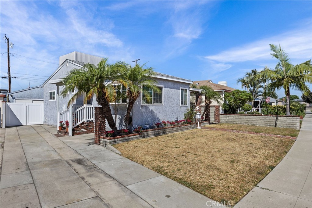 4849 San Gabriel Property Photo 1