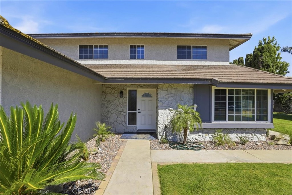 11529 Geyser Property Photo 3