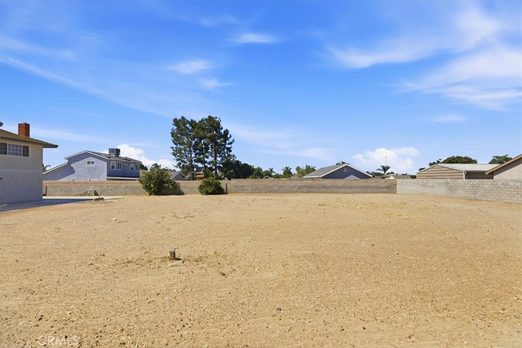 11529 Geyser Property Photo 35