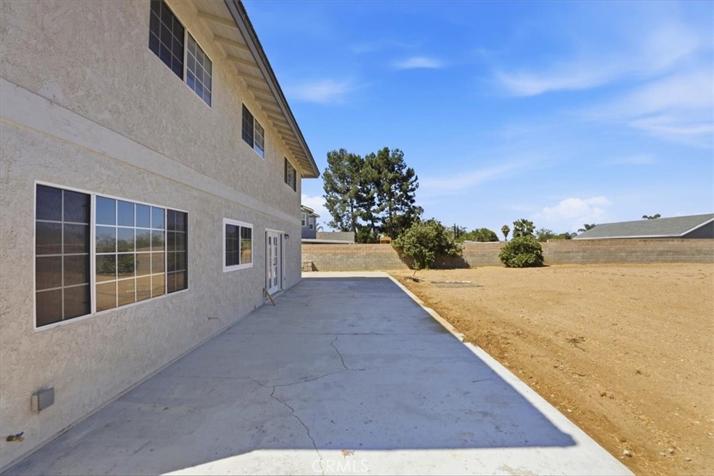 11529 Geyser Property Photo 36