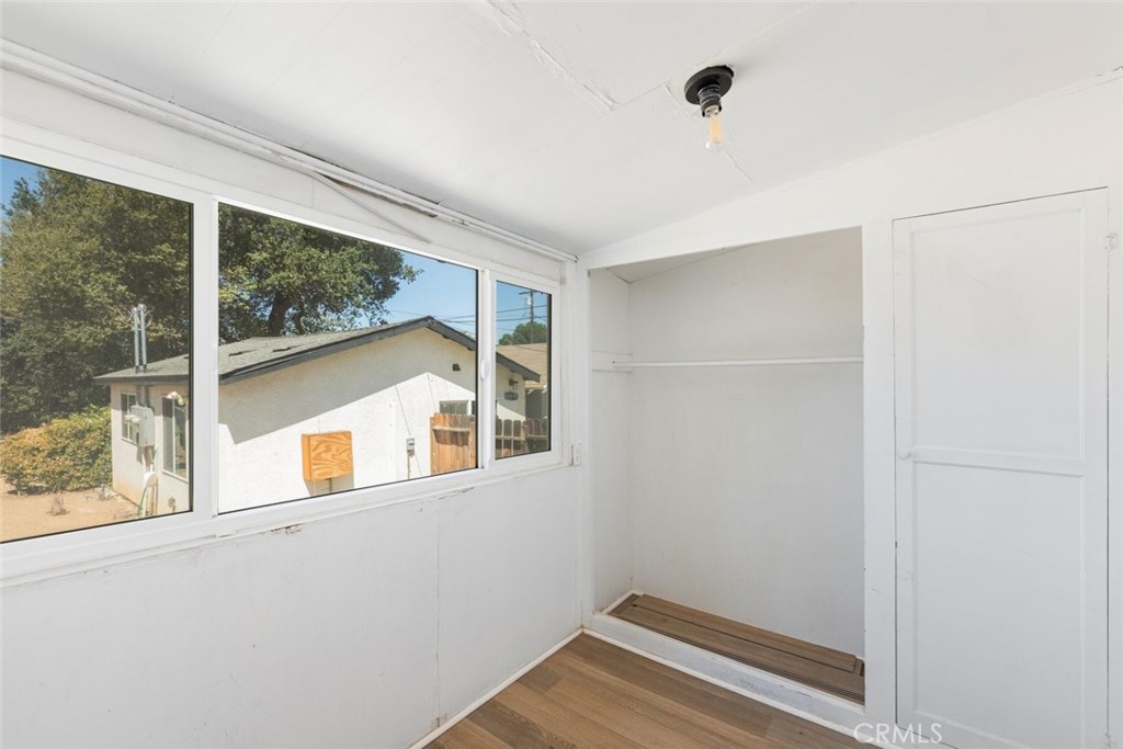 655 Edgar Property Photo 17