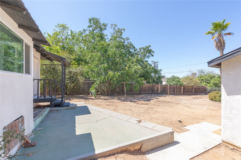 655 Edgar Property Photo 21