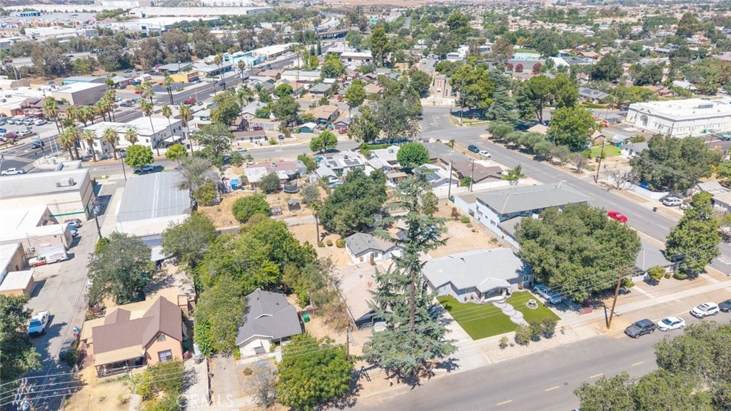 655 Edgar Property Photo 41
