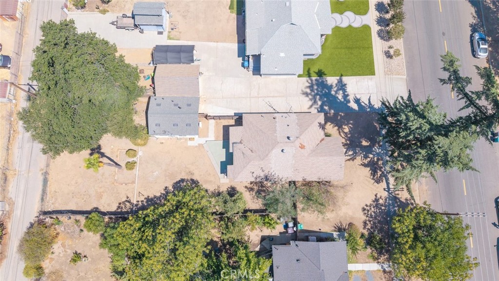 655 Edgar Property Photo 42