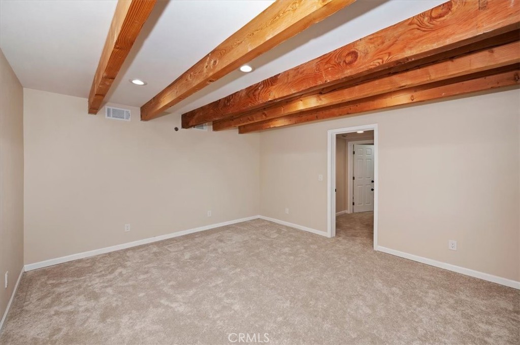 286 Birchwood Property Photo 35