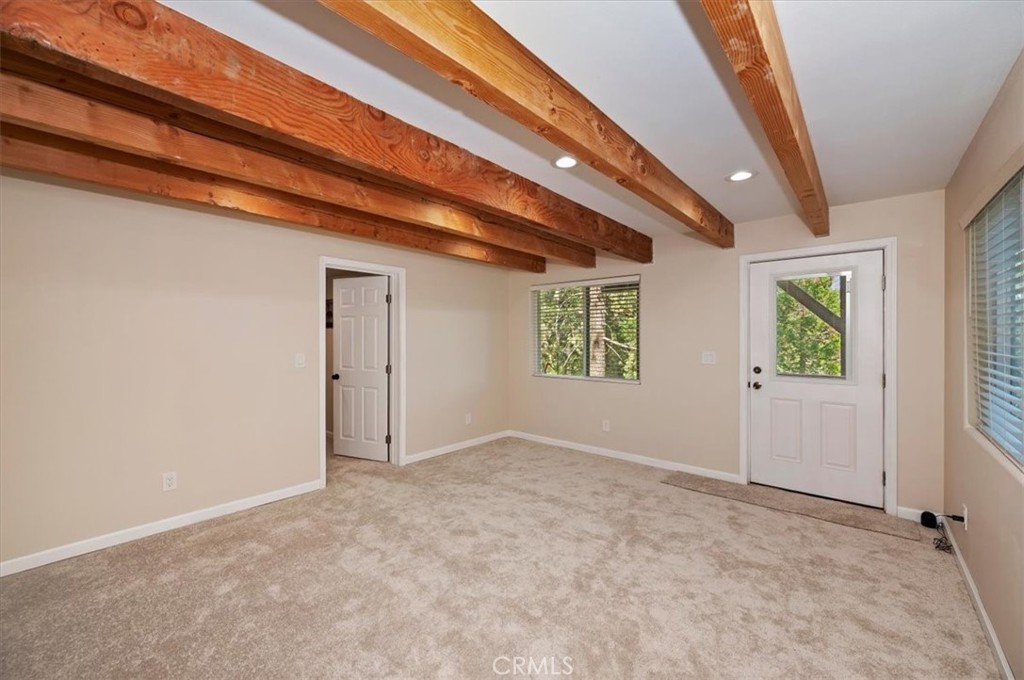 286 Birchwood Property Photo 36