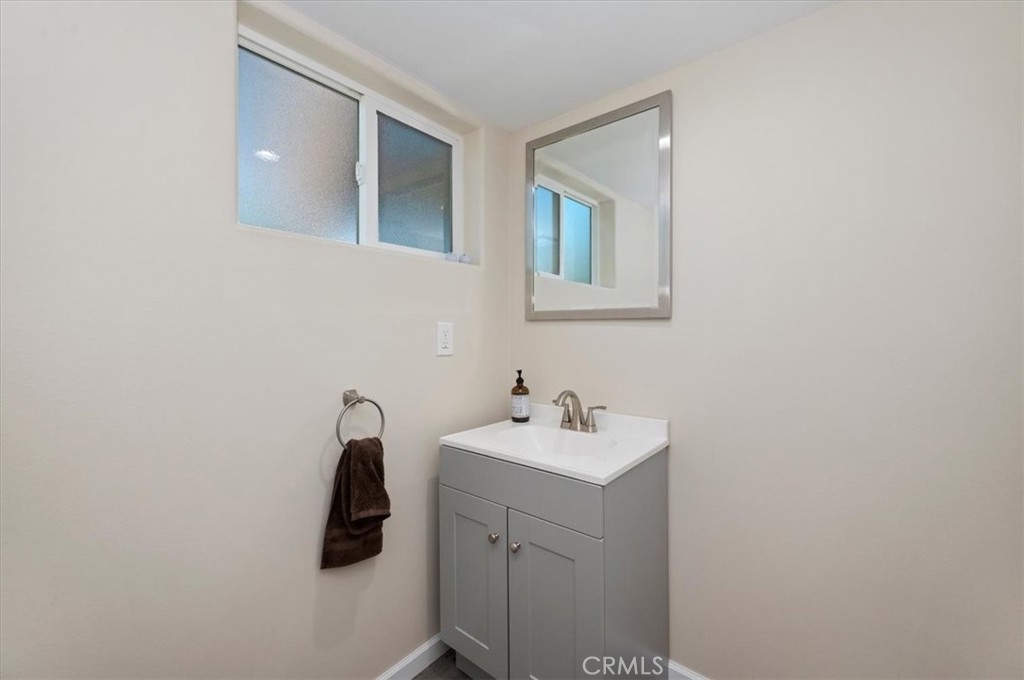286 Birchwood Property Photo 37