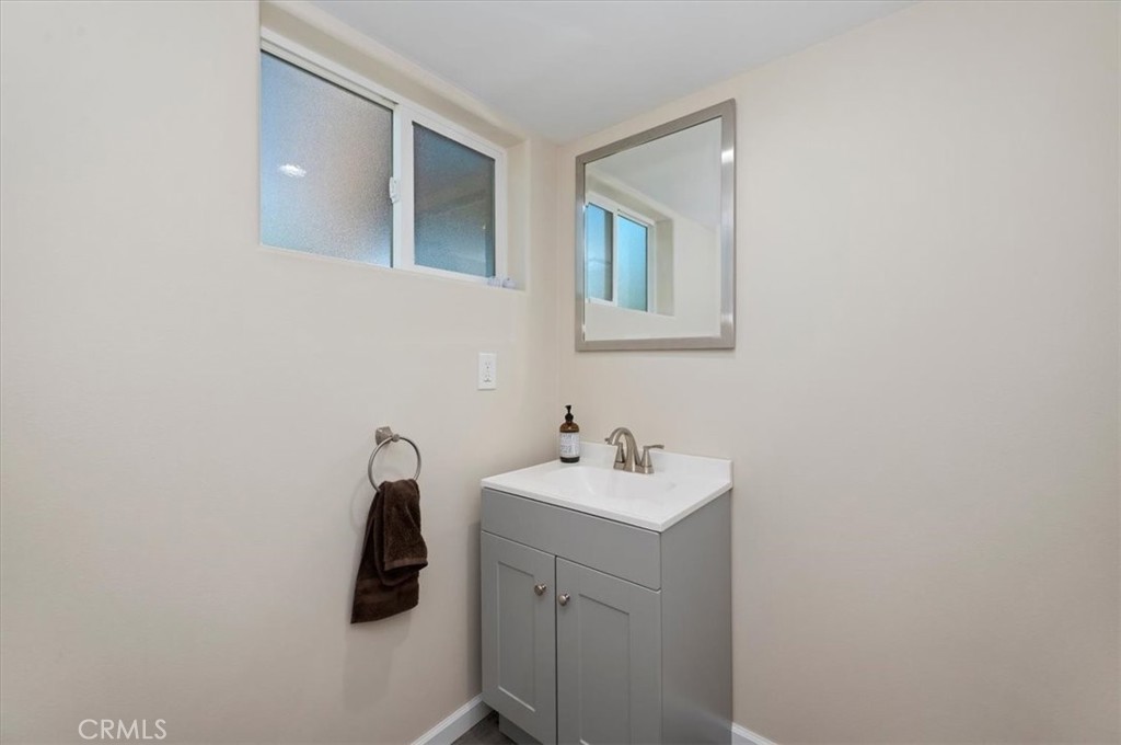 286 Birchwood Property Photo 37