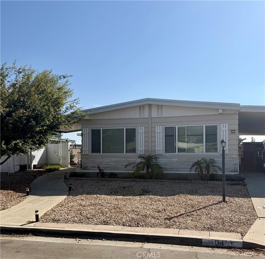 10415 Frontier Property Photo 1