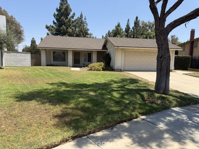 2849 Canterbury Trail Property Photo 1