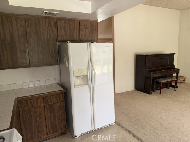 2849 Canterbury Trail Property Photo 4