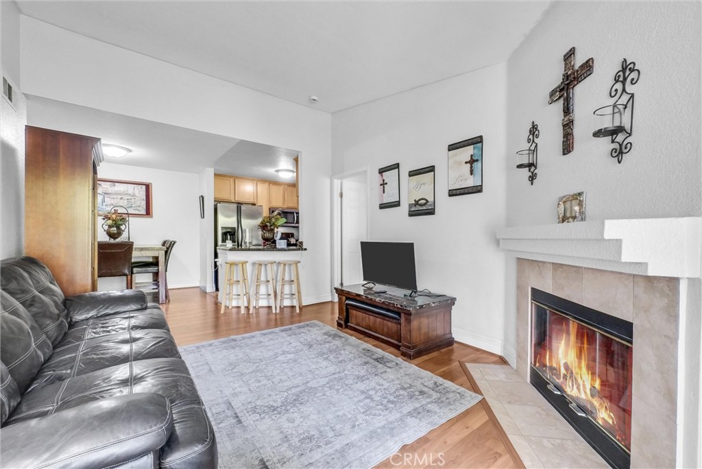 2425 Del Mar Property Photo 5