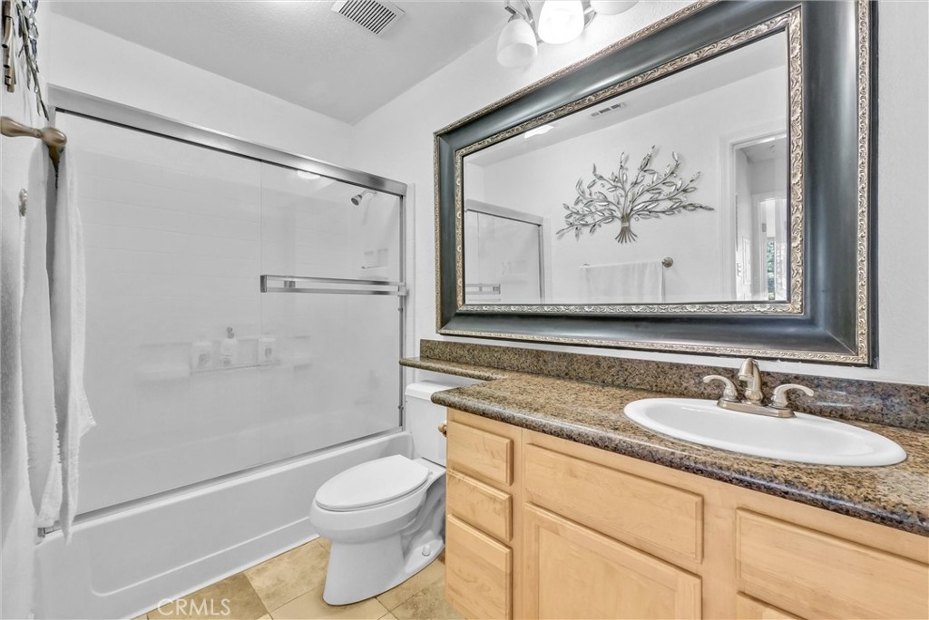 2425 Del Mar Property Photo 20