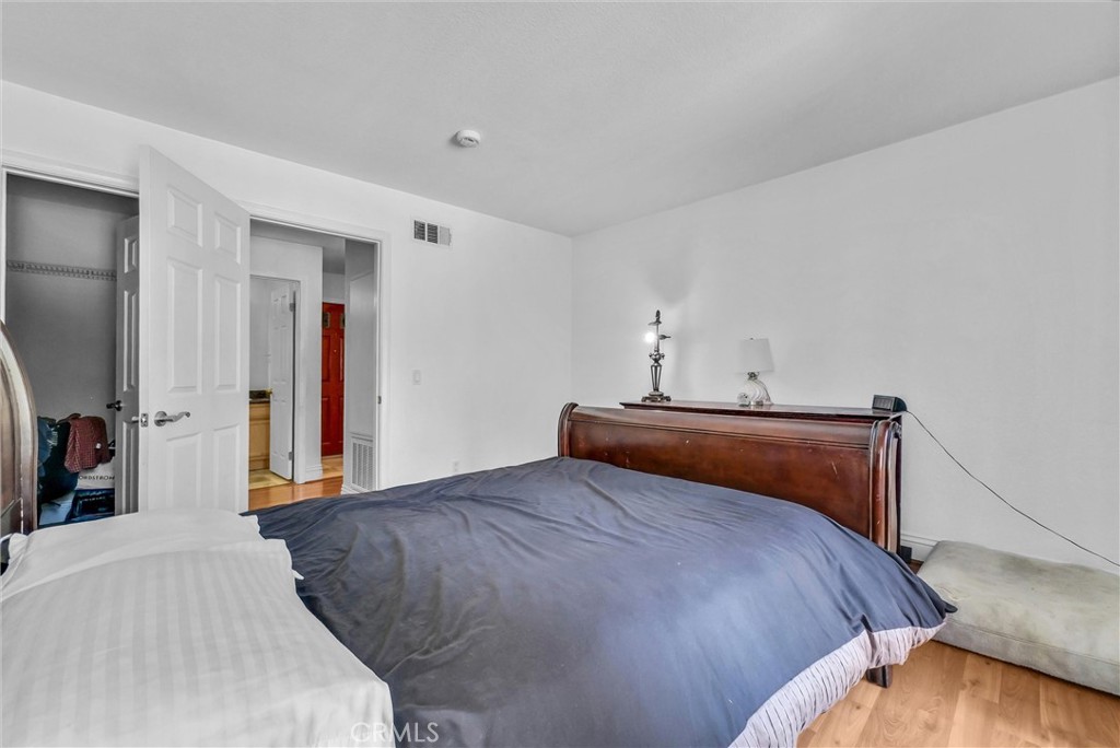 2425 Del Mar Property Photo 22