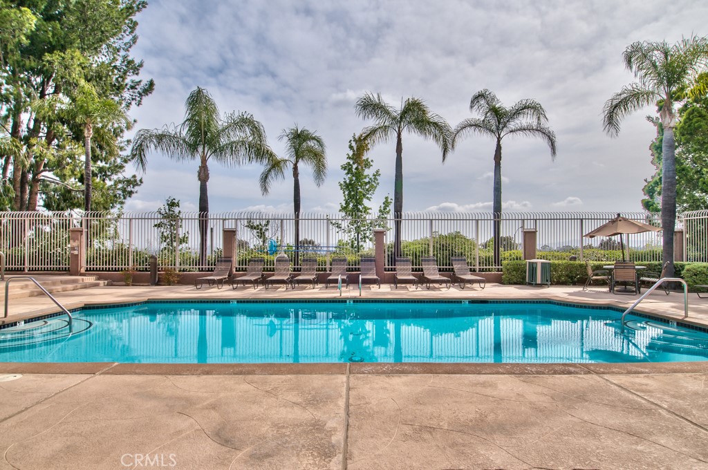 2425 Del Mar Property Photo 27