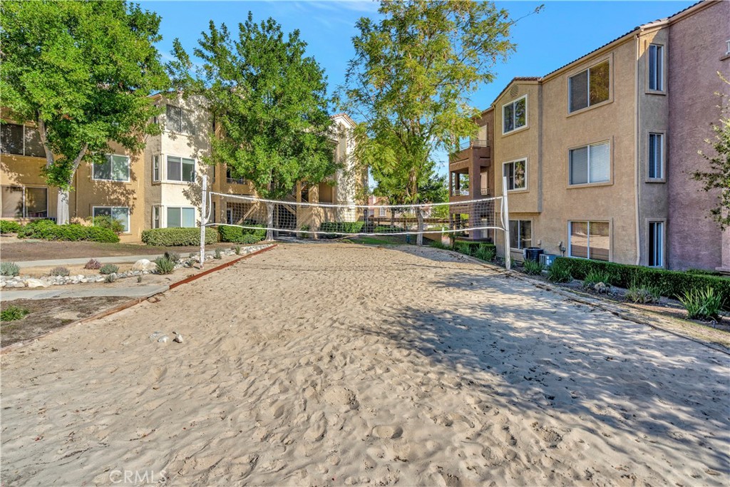 2425 Del Mar Property Photo 34