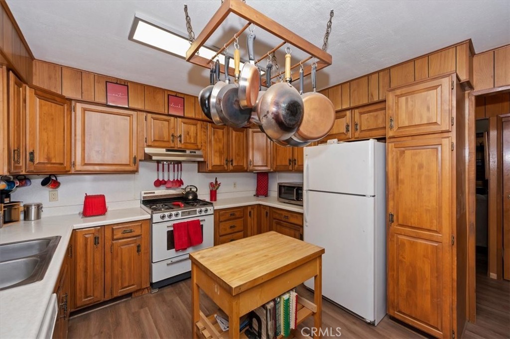 1412 Malabar Property Photo 9