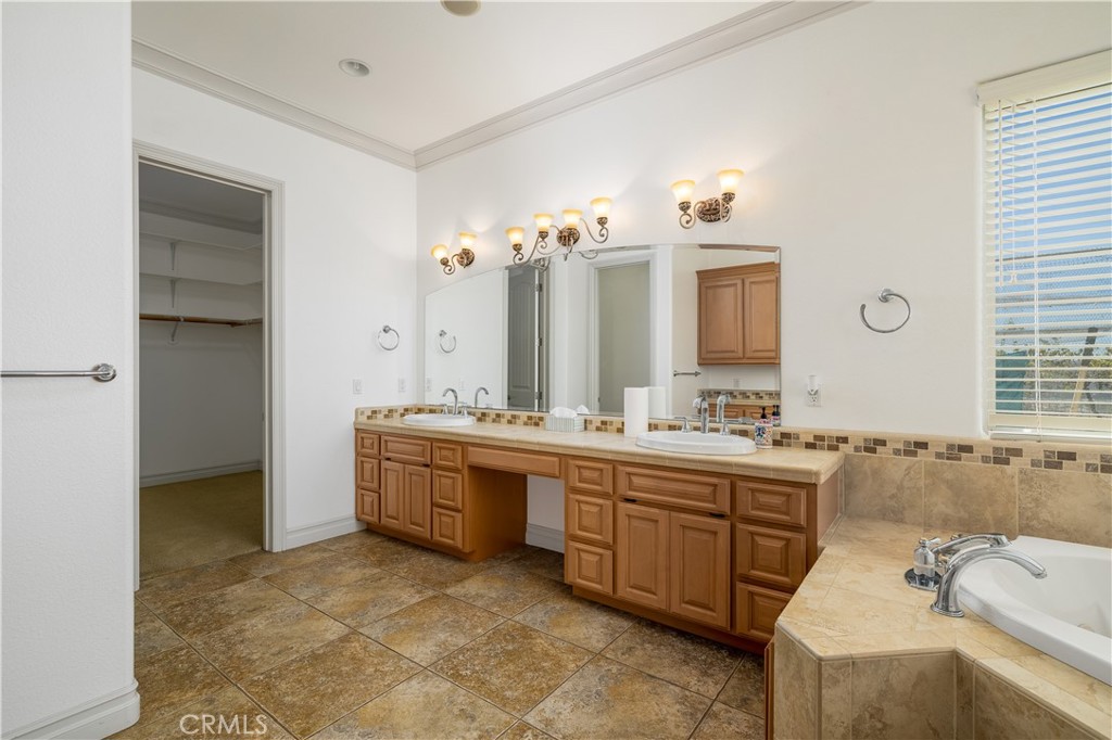 32330 Elsinore Heights Property Photo 25