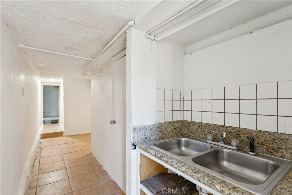 787 Sierra Vista Property Photo 19