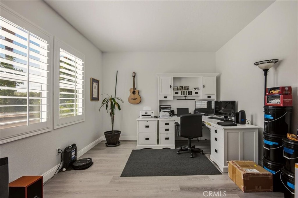 19029 Weathervane Pl. Property Photo 25