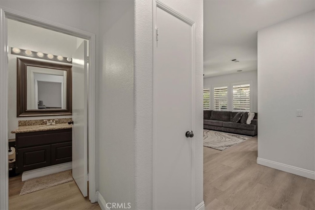 19029 Weathervane Pl. Property Photo 26
