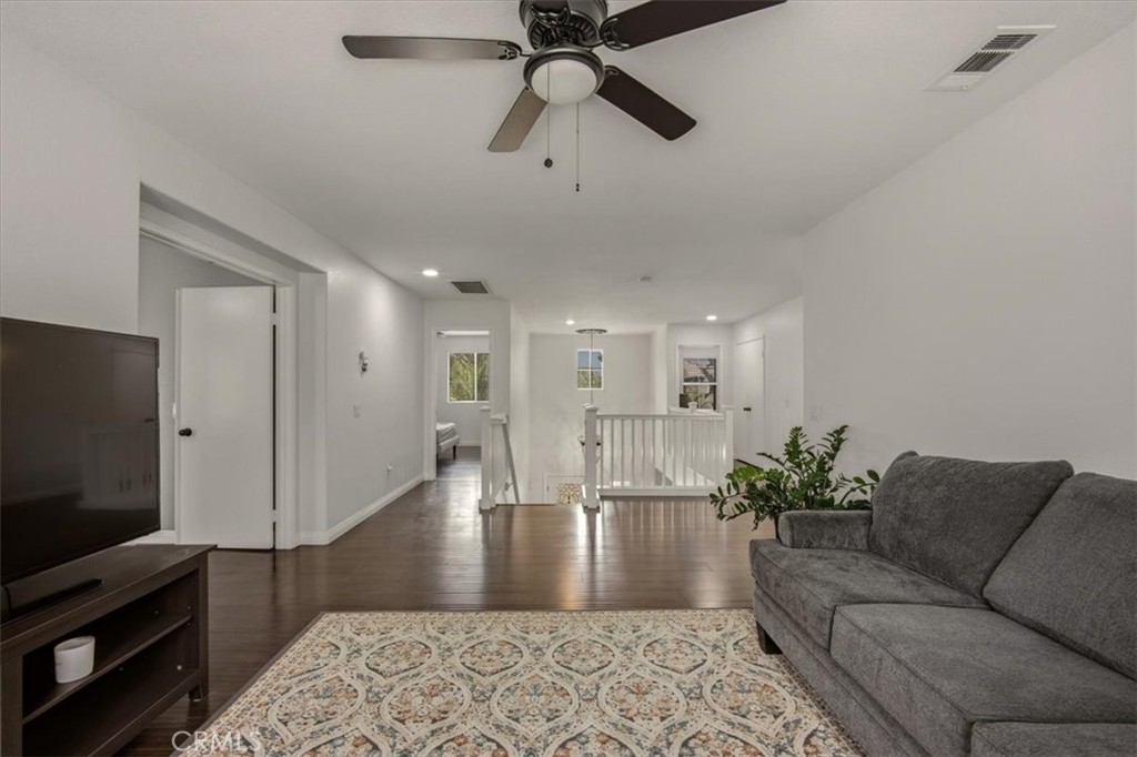19029 Weathervane Pl. Property Photo 37