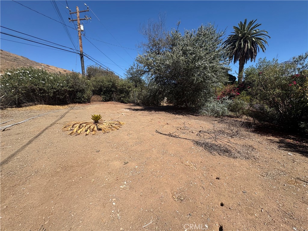 1220 W Marshall Property Photo 6