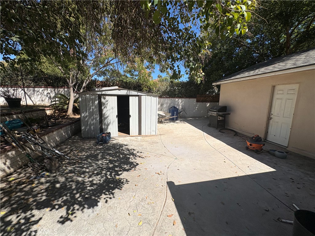 1220 W Marshall Property Photo 8