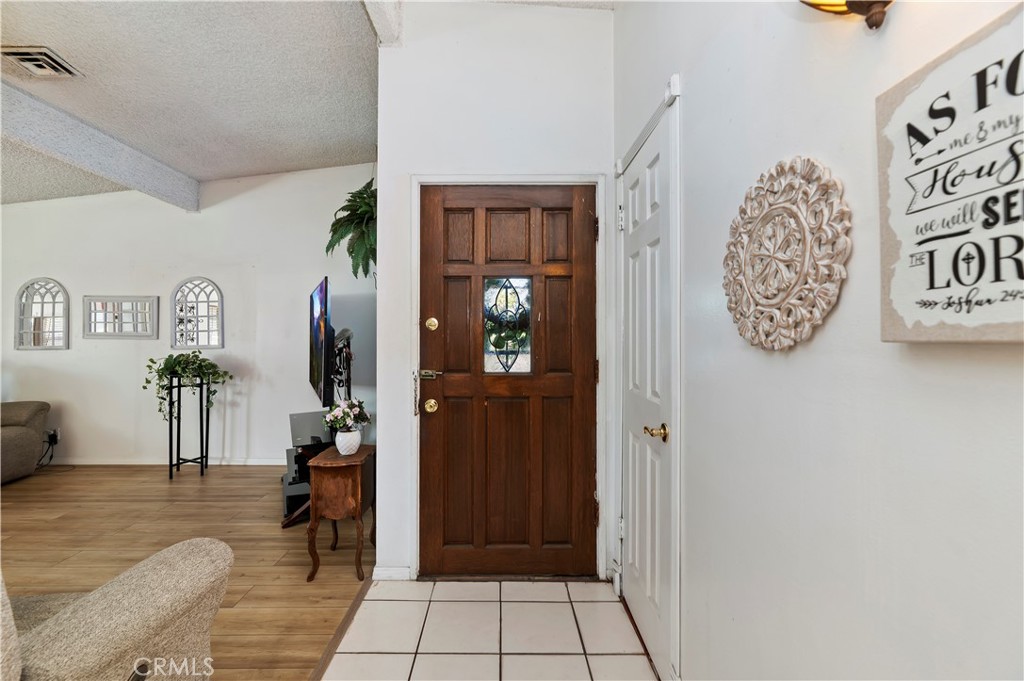 1202 Millbury Avenue Property Photo 6