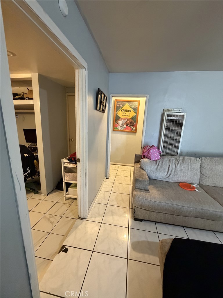 1455 Vine Property Photo 4