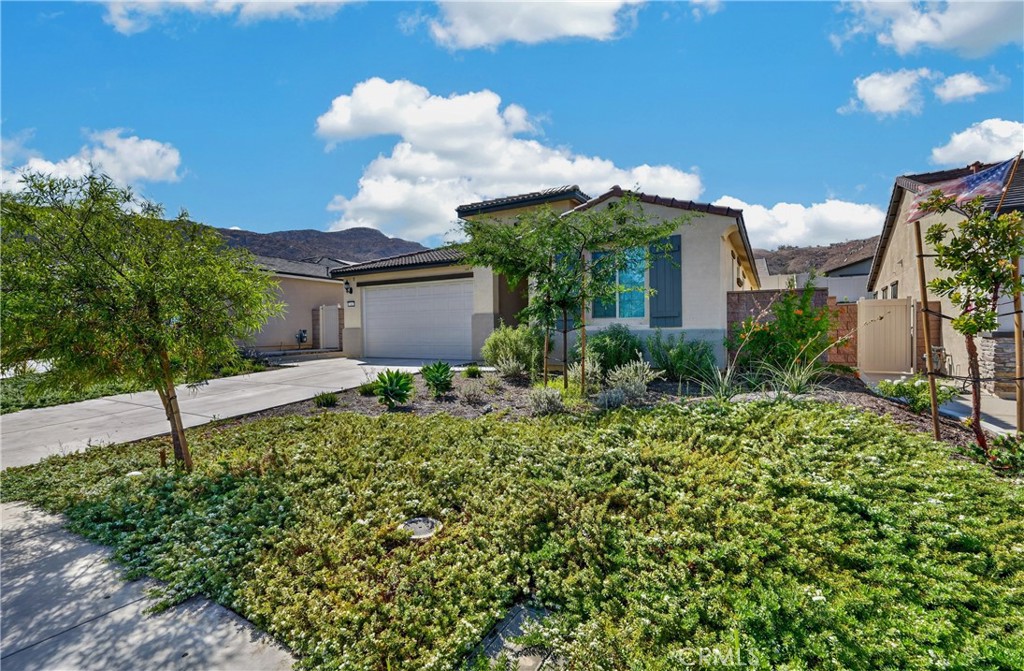 21417 Nicholas Drive Property Photo 2