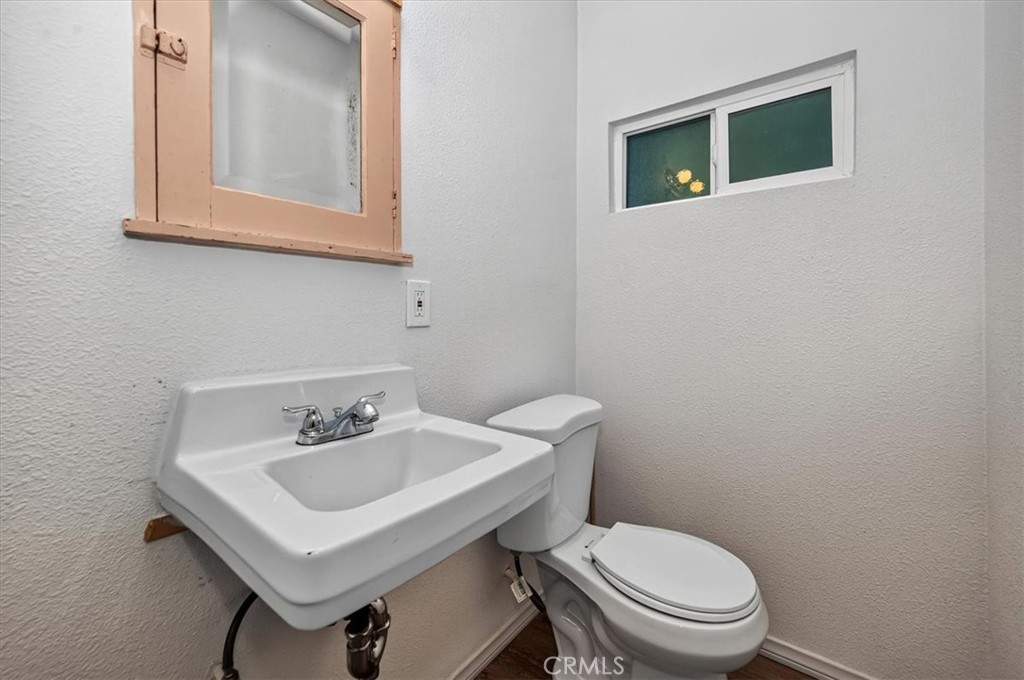 22421 Pine Property Photo 11