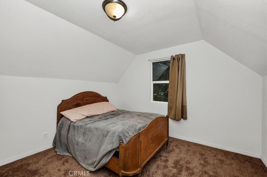 22421 Pine Property Photo 21