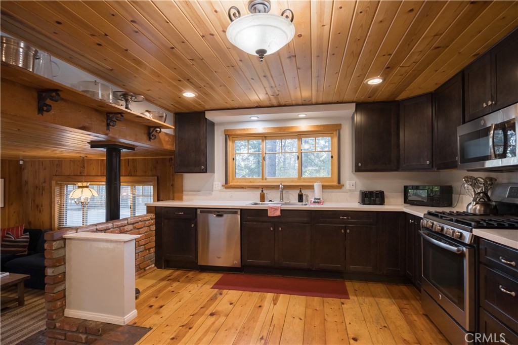40153 Lakeview Drive Property Photo 17