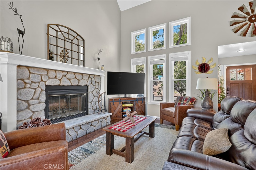 26695 Modoc Property Photo 3