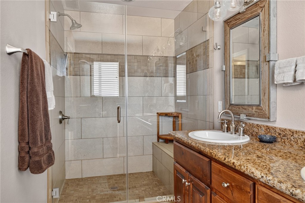 26695 Modoc Property Photo 38