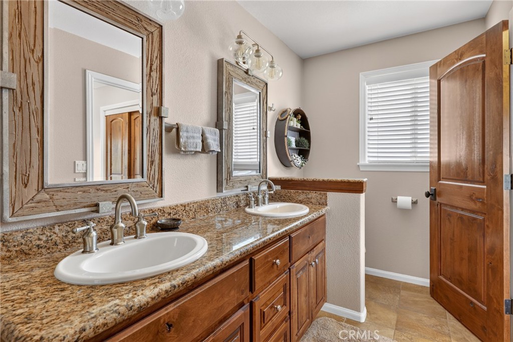26695 Modoc Property Photo 39