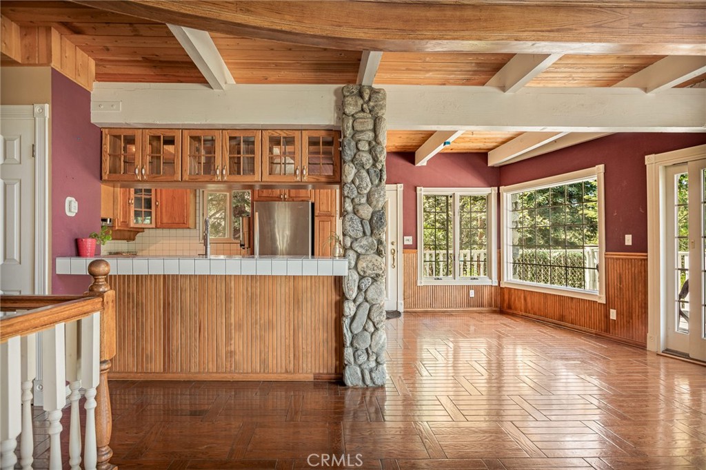 755 Grass Valley Property Photo 9
