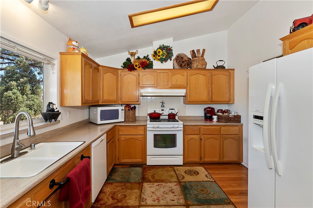47070 Skyview Property Photo 19