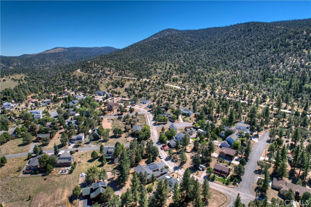 47070 Skyview Property Photo 45
