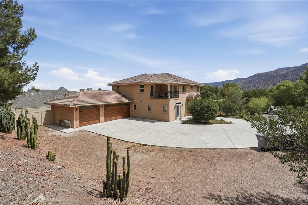 14840 Amorose Property Photo 2