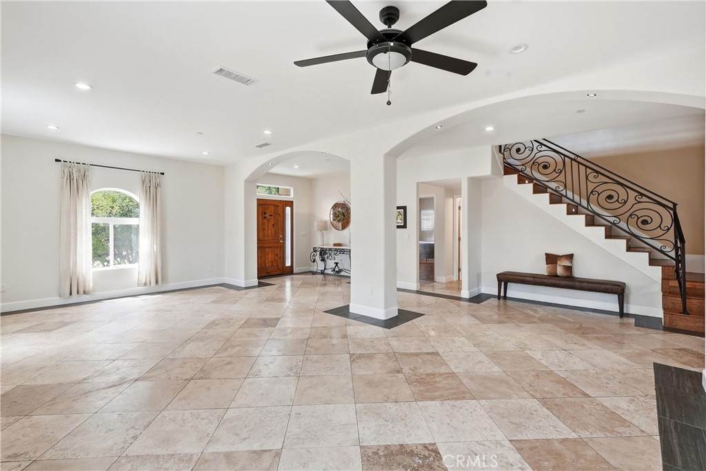 14840 Amorose Property Photo 4