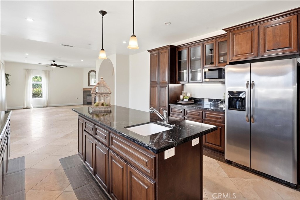 14840 Amorose Property Photo 8