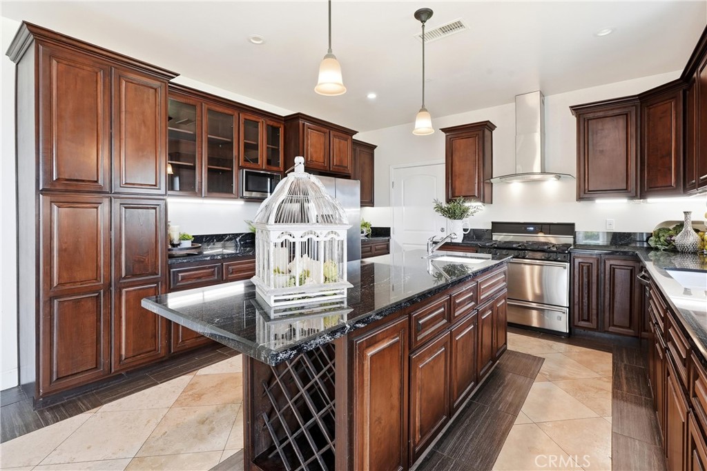 14840 Amorose Property Photo 12